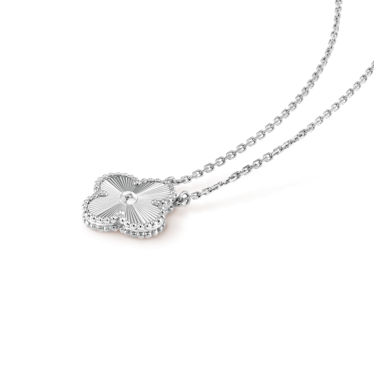 [Perla Lux]CLOVER 15MM LASER NECKLACE SILVER