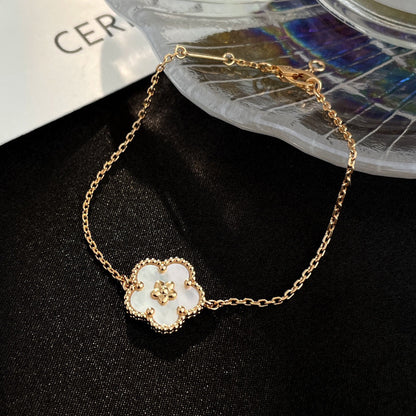 [Perla Lux]LUCKY WHITE MOP PLUM BLOSSOM  BRACELET