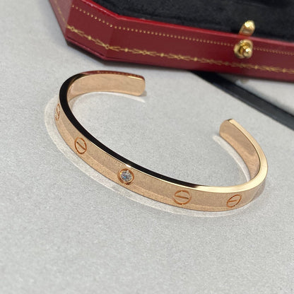 [Perla Lux]LOVE BRACELET 6.1MM 1 DIAMOND OPEN CUFF