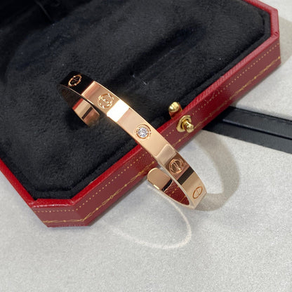 [Perla Lux]LOVE BRACELET 6.1MM 1 DIAMOND OPEN CUFF