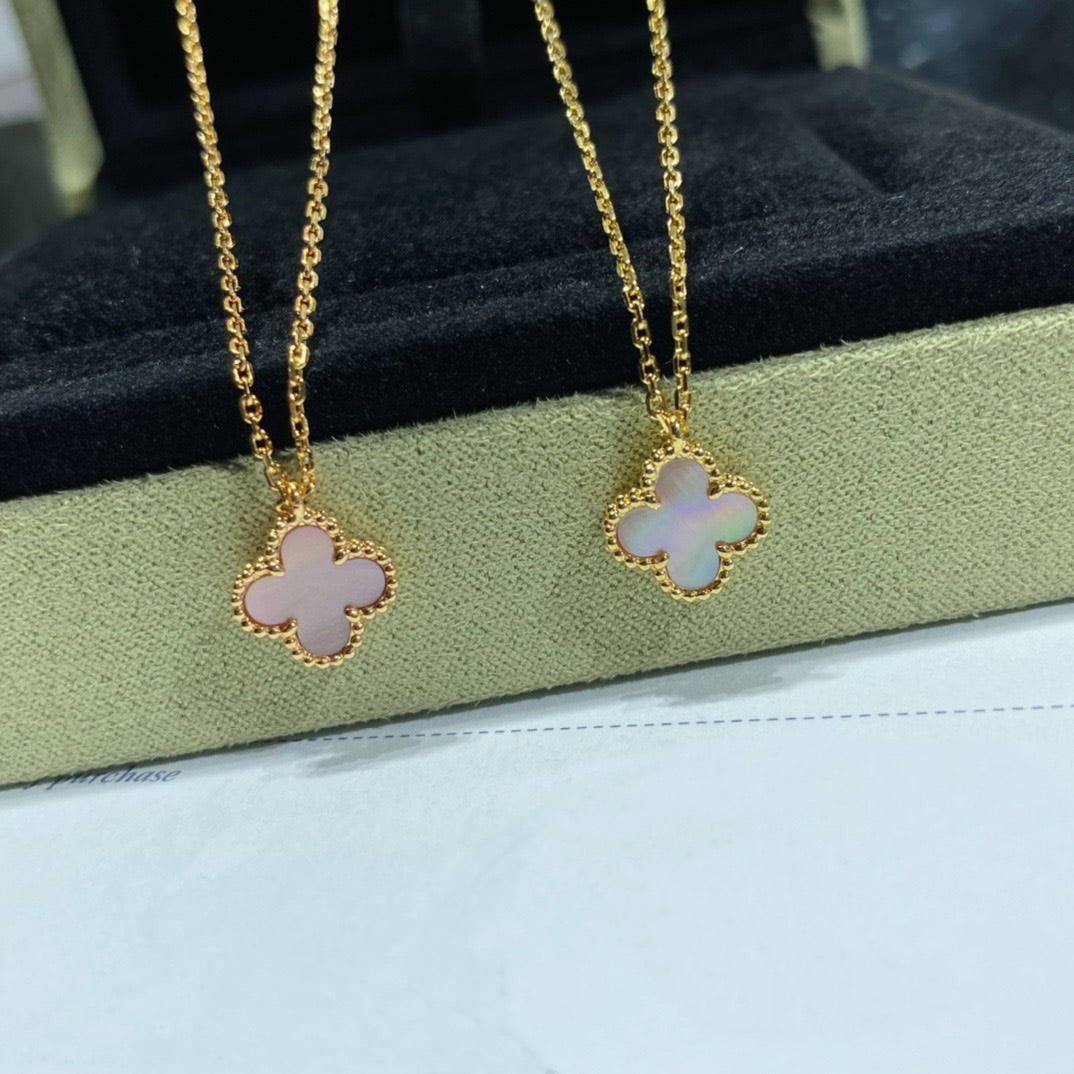 [Perla Lux]CLOVER 15MM PINK MOTHER-OF-PEARL SINGLE FLOWER NECKLACE