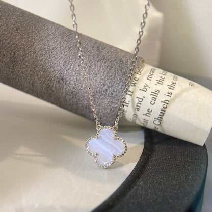 [Perla Lux]CLOVER 15MM BLUE CHALCEDONY NECKLACE SILVER