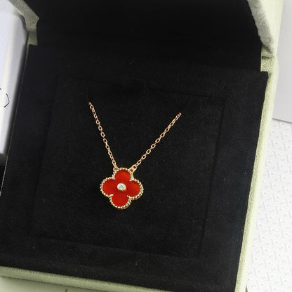 [Perla Lux]CLOVER 15MM DIAMOND CARNELIAN NECKLACE