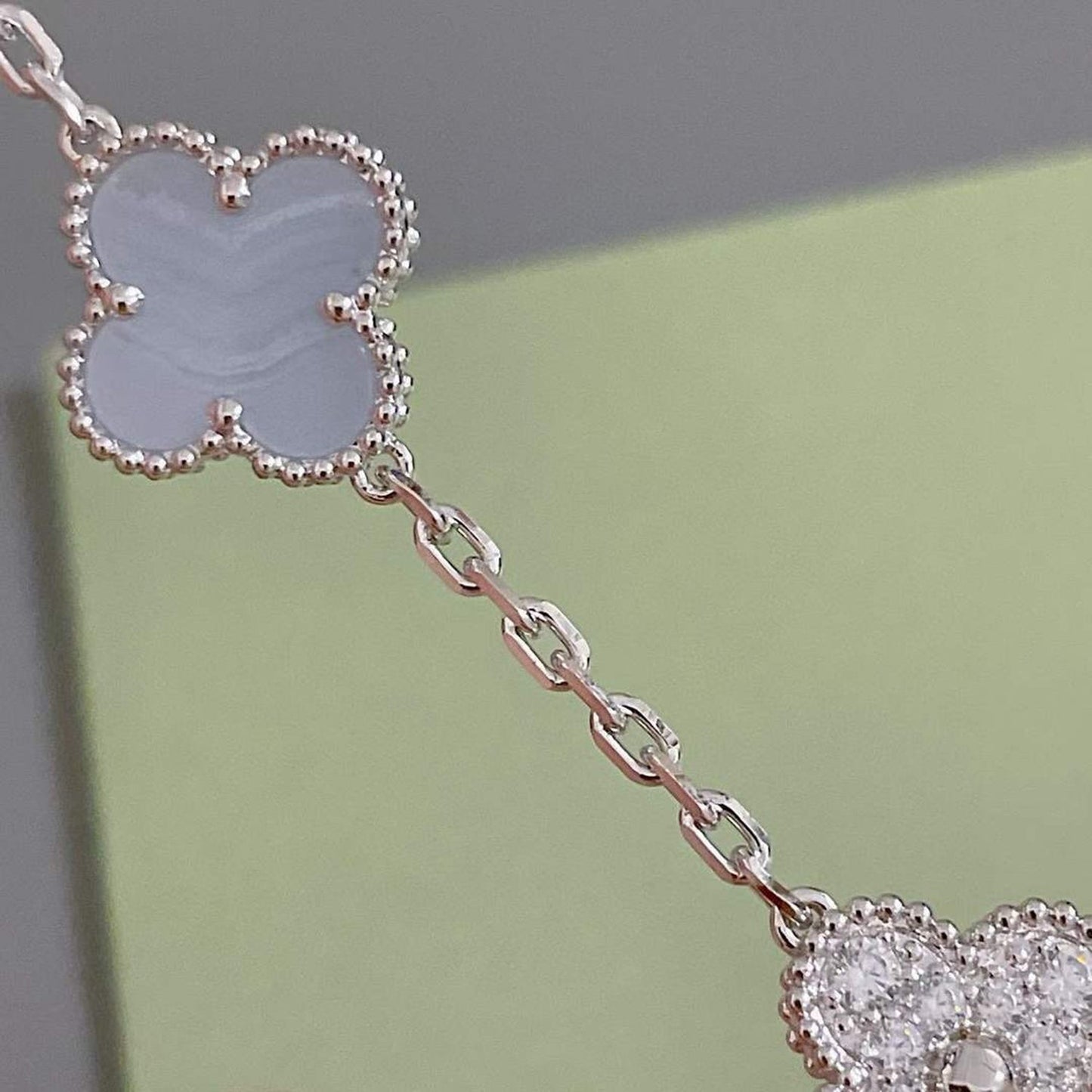 [Perla Lux]CLOVER  5 MOTIF DIAMOND PURPLE CHALCEDONY BRACELET SILVER