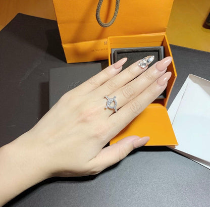 [Perla Lux]ECHAPPEE RING SILVER DIAMOND