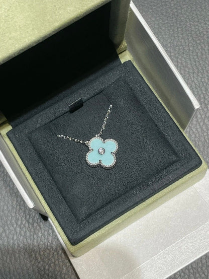 [Perla Lux]CLOVER 1 DIAMOND LIGHT BLUE SILVER NECKLACE