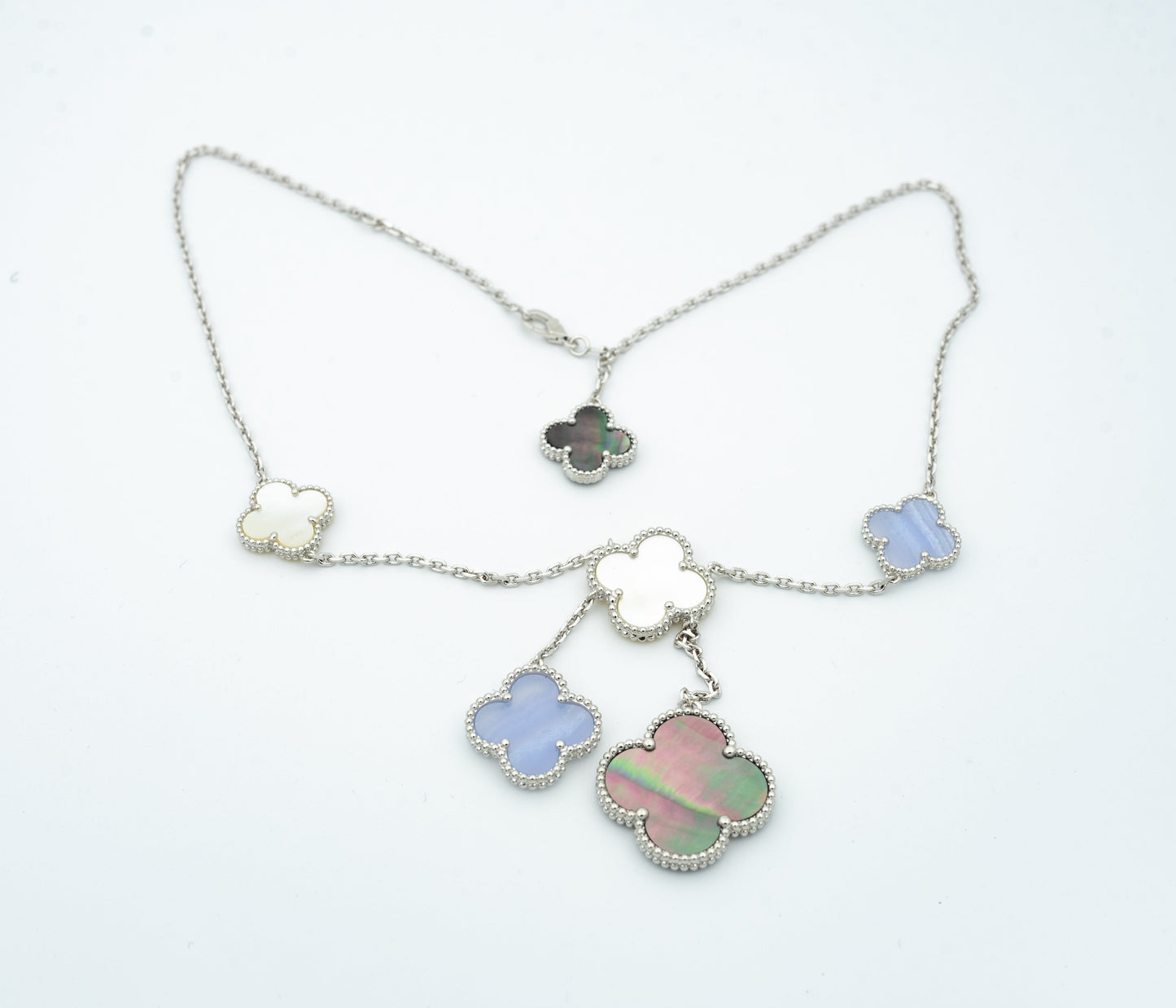 [Perla Lux]CLOVER MOP CHALCEDONY NECKLACE SILVER 6 MOTIF