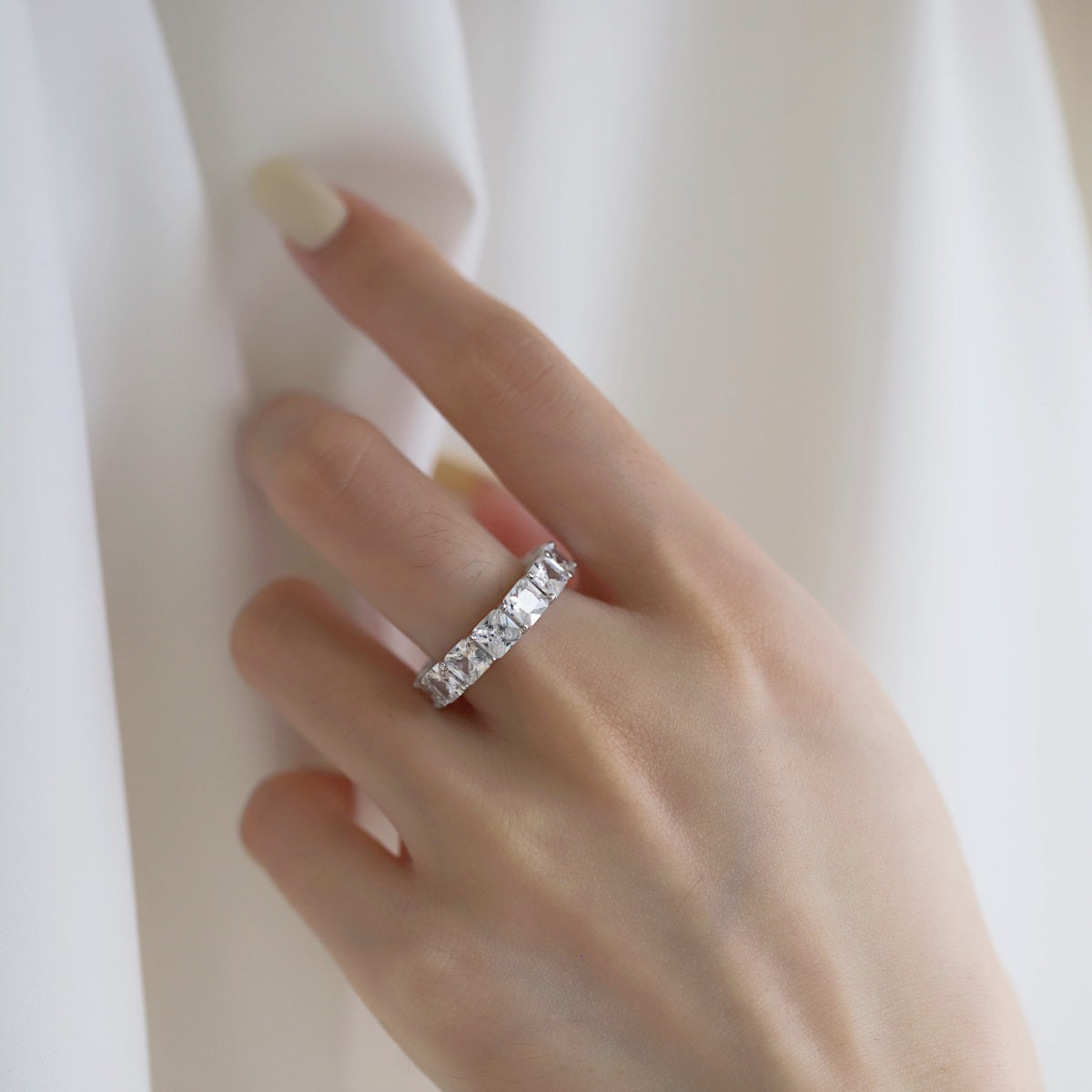 [Perla Lux]Elegant Princess Cut Tennis Ring