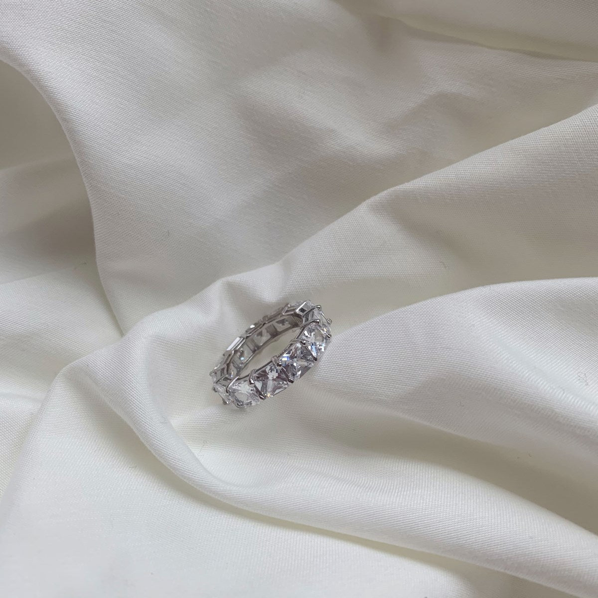 [Perla Lux]Elegant Princess Cut Tennis Ring