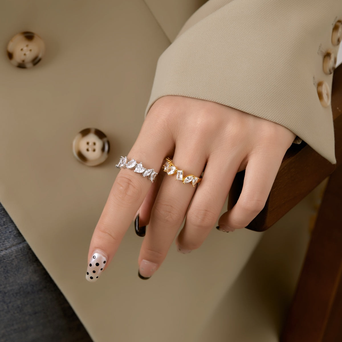 [Perla Lux]Delicate Multi Cut Ring