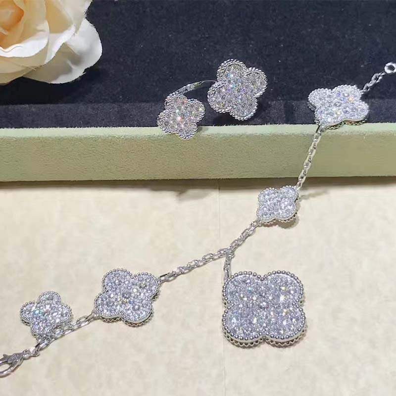 [Perla Lux]CLOVER 6 MOTIFS SILVER DIAMOND BRACELET