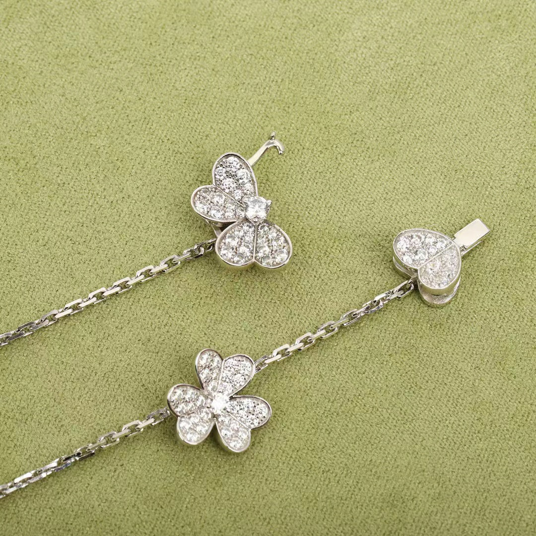 [Perla Lux]FRIVOLE SILVER 9 FLOWERS NECKLACE