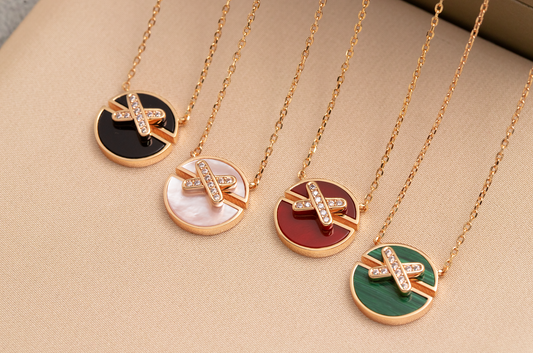 [Perla Lux]JEUX DE PINK GOLD DIAMOND NECKLACE
