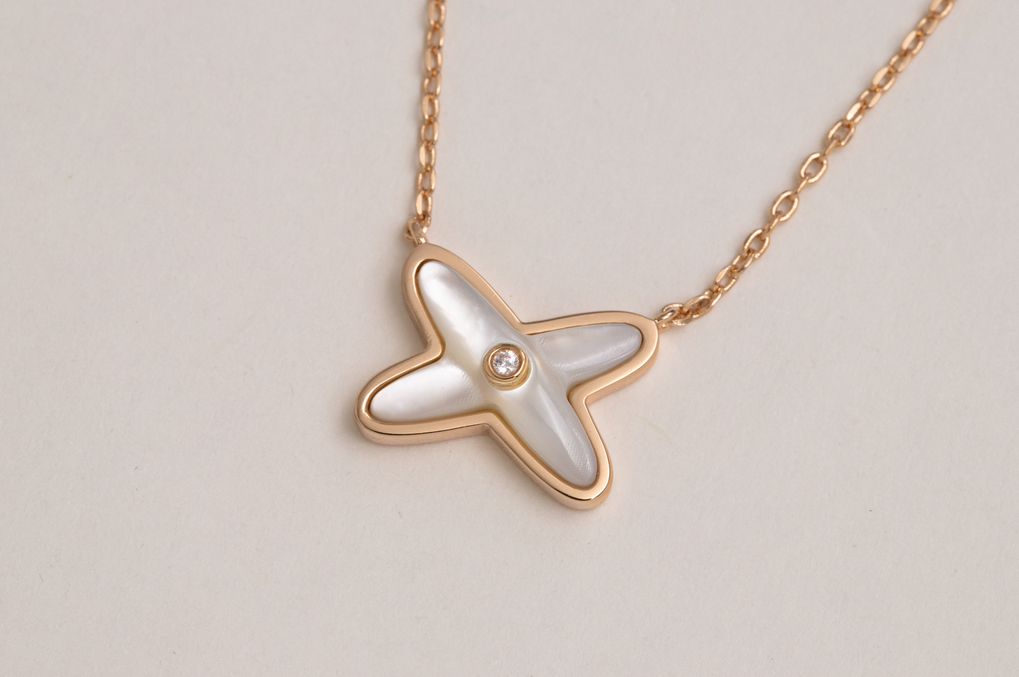 [Perla Lux]JEUX DE NECKLACE 1 DIAMOND