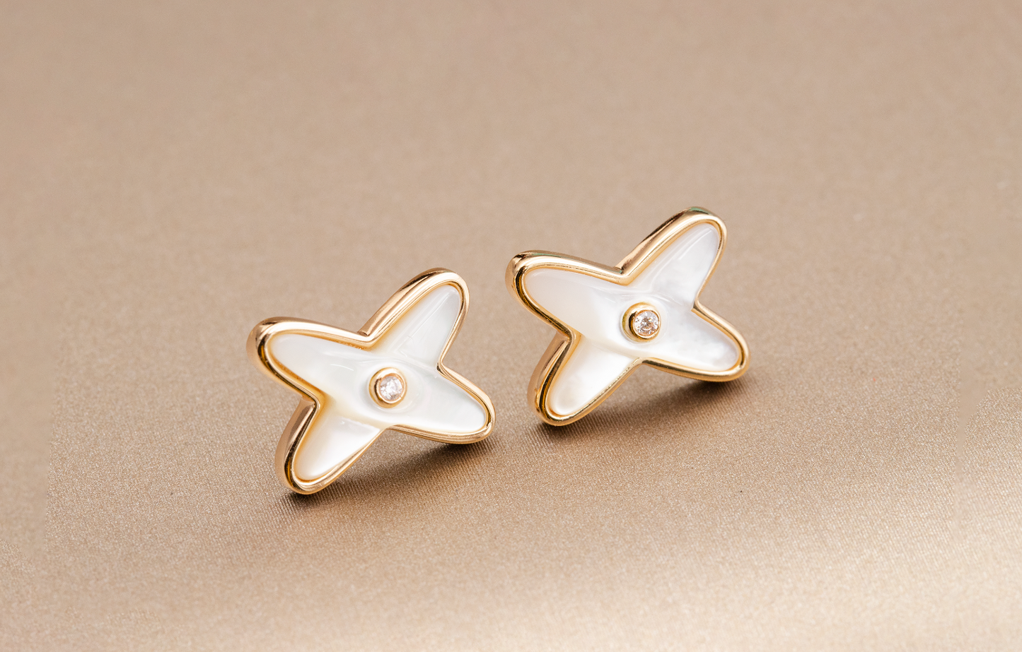 [Perla Lux]JEUX DE WHITE MOP PINK GOLD DIAMOND EARRINGS