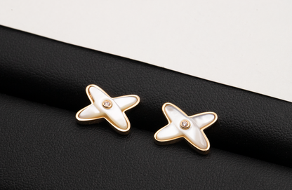 [Perla Lux]JEUX DE WHITE MOP PINK GOLD DIAMOND EARRINGS