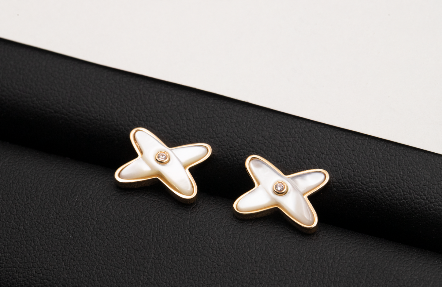 [Perla Lux]JEUX DE WHITE MOP ROSE GOLD DIAMOND EARRINGS