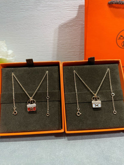 [Perla Lux]H CIRCE MOISSANITE PENDANT NECKLACE GOLD