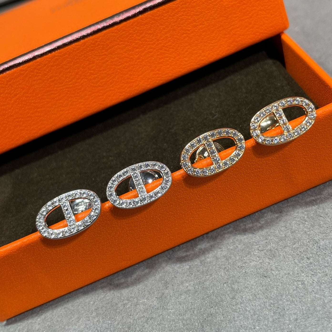 [Perla Lux]HM FULL DIAMOND PIG NOSE STUD EARRINGS