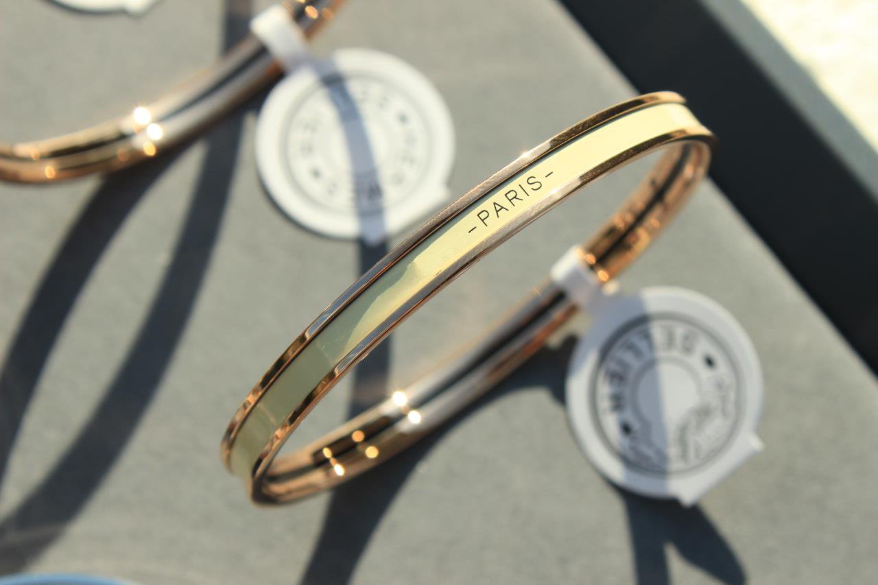 [Perla Lux]HM UNI BANGLE BAG