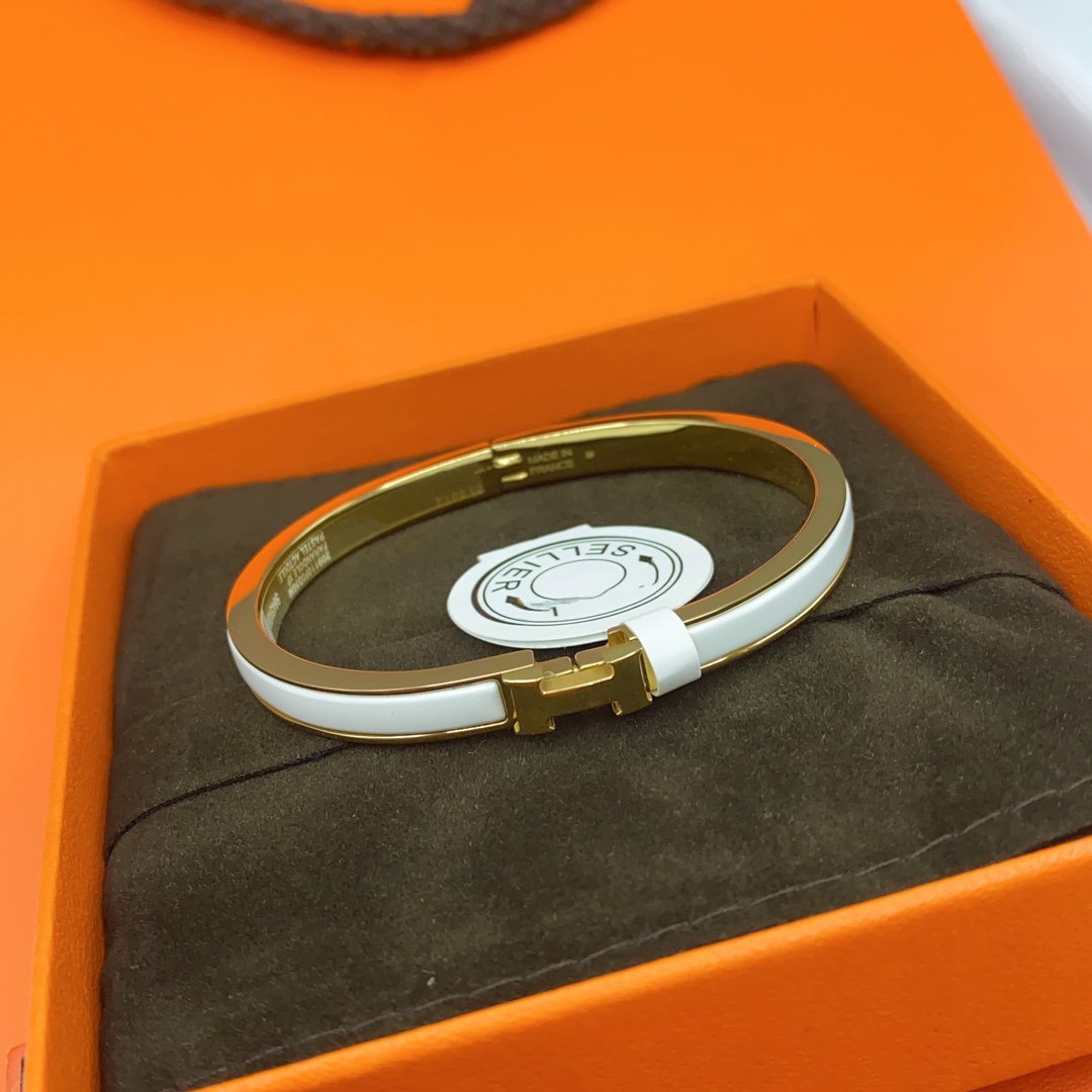 [Perla Lux]CLASSIC HM CLIC WHITE 8MM ENAMEL BRACELET