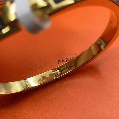 [Perla Lux]CLASSIC HM CLIC BLACK 8MM ENAMEL BRACELET