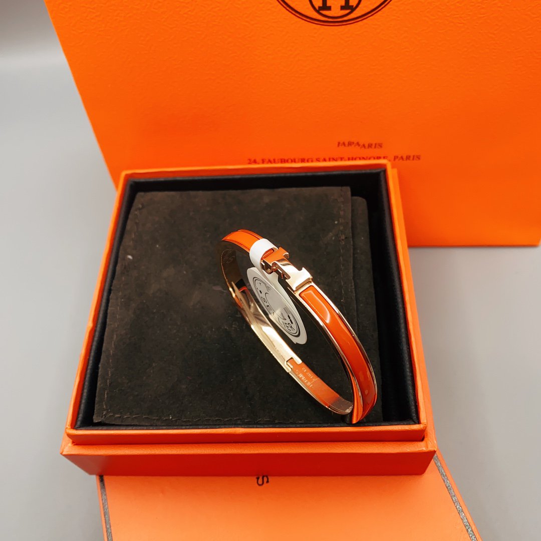 [Perla Lux]CLASSIC HM CLIC RED 8MM ENAMEL BRACELET