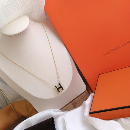 [Perla Lux]HM CLIC BLACK ENAMEL GOLD NECKLACE