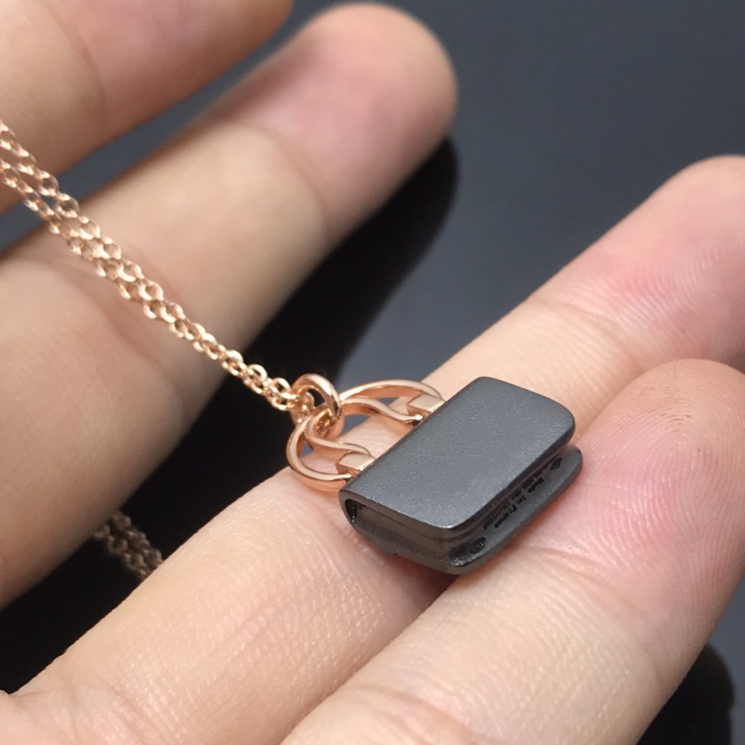 [Perla Lux]WOMEN'S HM AMULETTES CONSTANCE PENDANT NECKLACE