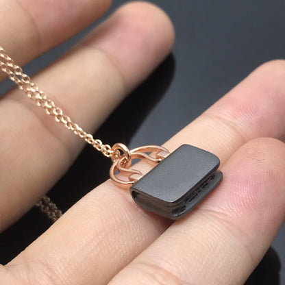 [Perla Lux]WOMEN'S HM AMULETTES CONSTANCE PENDANT NECKLACE