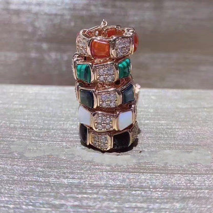 [Perla Lux]SERPENTI PEDANT DIAMOND NECKLACE