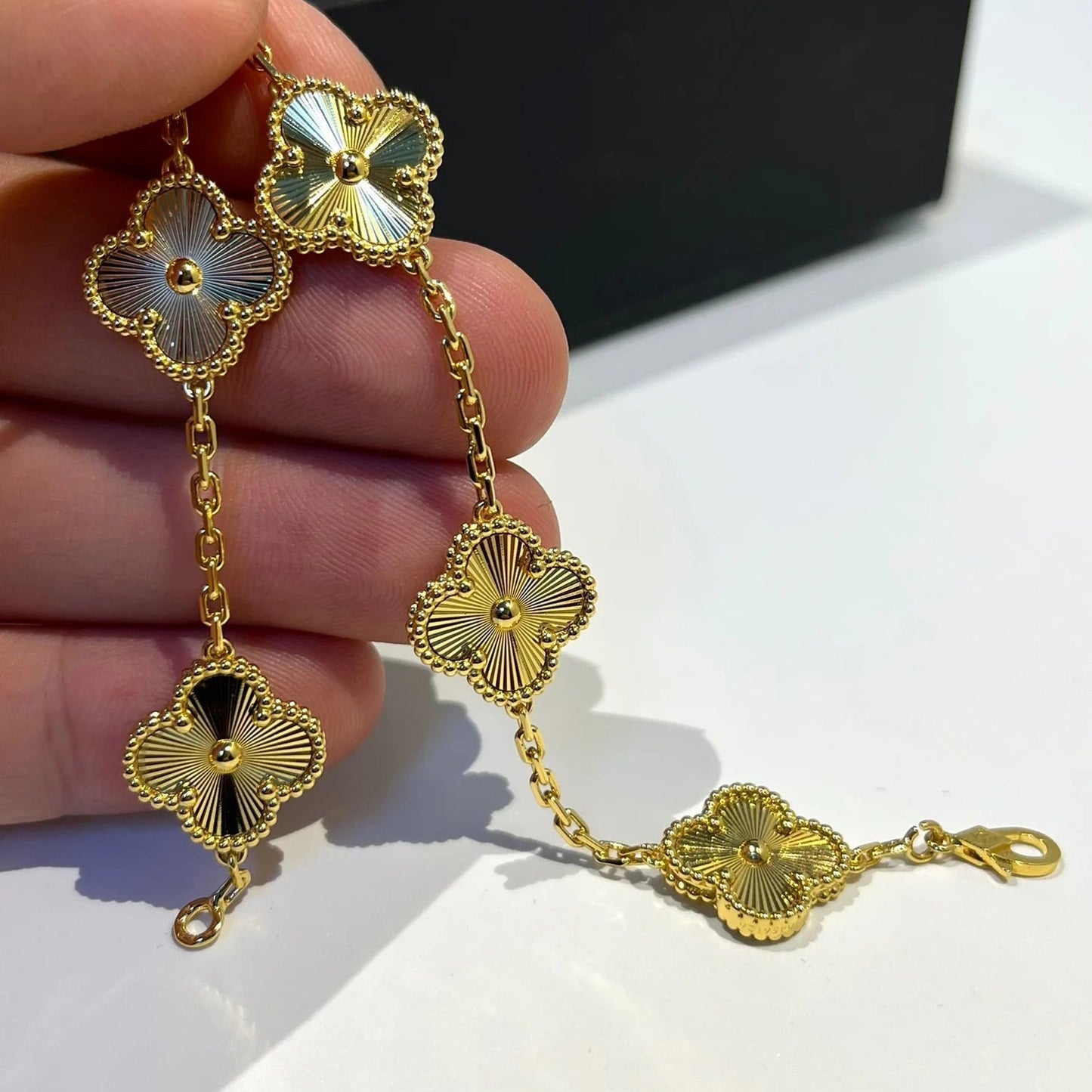 [Perla Lux]CLOVER 5 FLOWERS LASER BRACELET