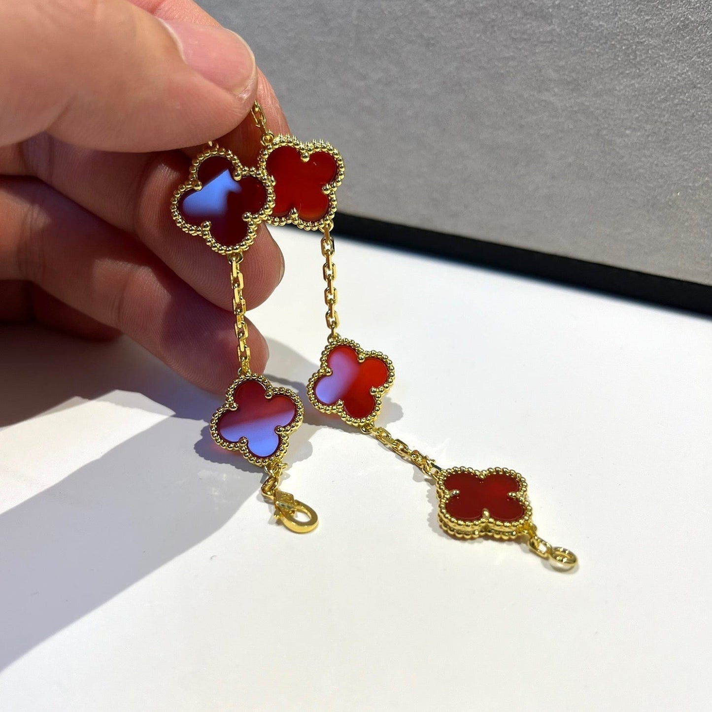 [Perla Lux]CLOVER 5 MOTIFS RED AGATE  BRACELET