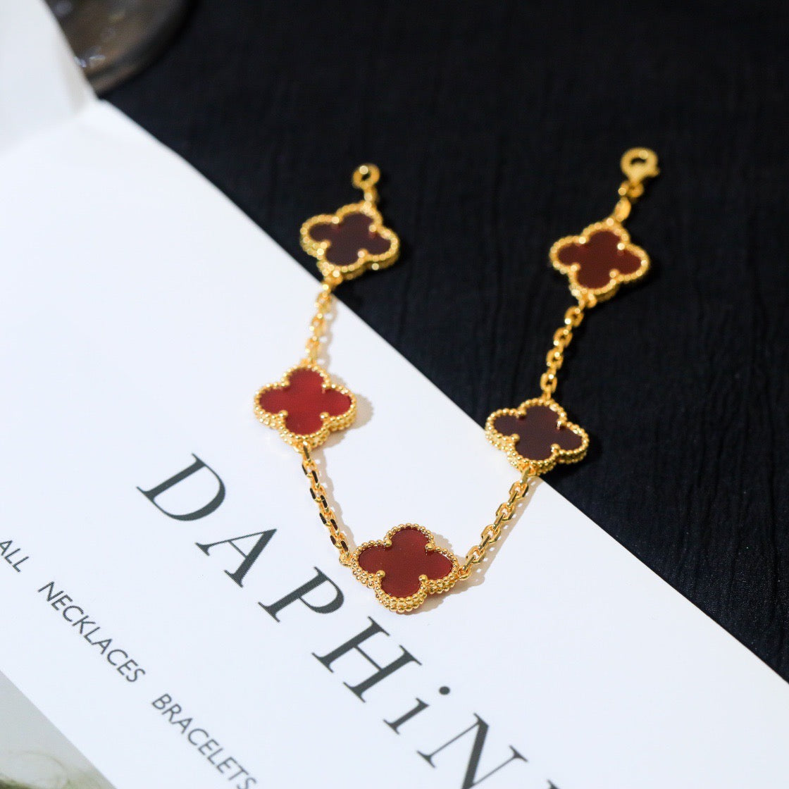 [Perla Lux]CLOVER 5 MOTIFS RED AGATE  BRACELET