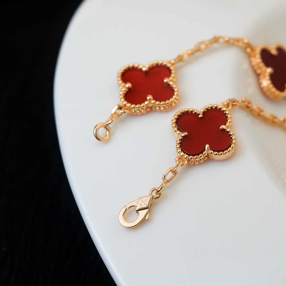 [Perla Lux]CLOVER 5 MOTIFS RED AGATE  BRACELET
