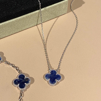 [Perla Lux]CLOVER 15MM PIETERSITE NECKLACE SILVER