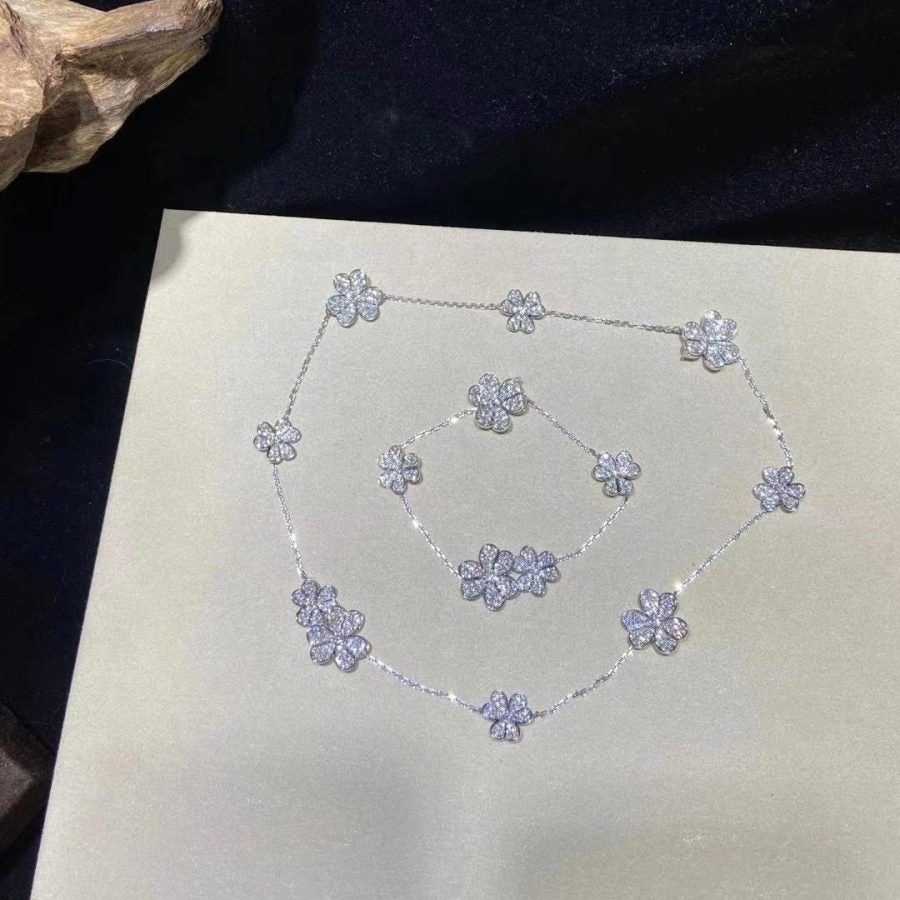 [Perla Lux]FRIVOLE SILVER 5 FLOWERS BRACELET