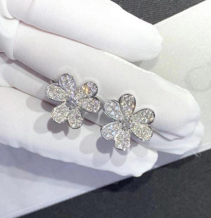 [Perla Lux]FRIVOLE SILVER FLOWER DIAMOND EARRINGS