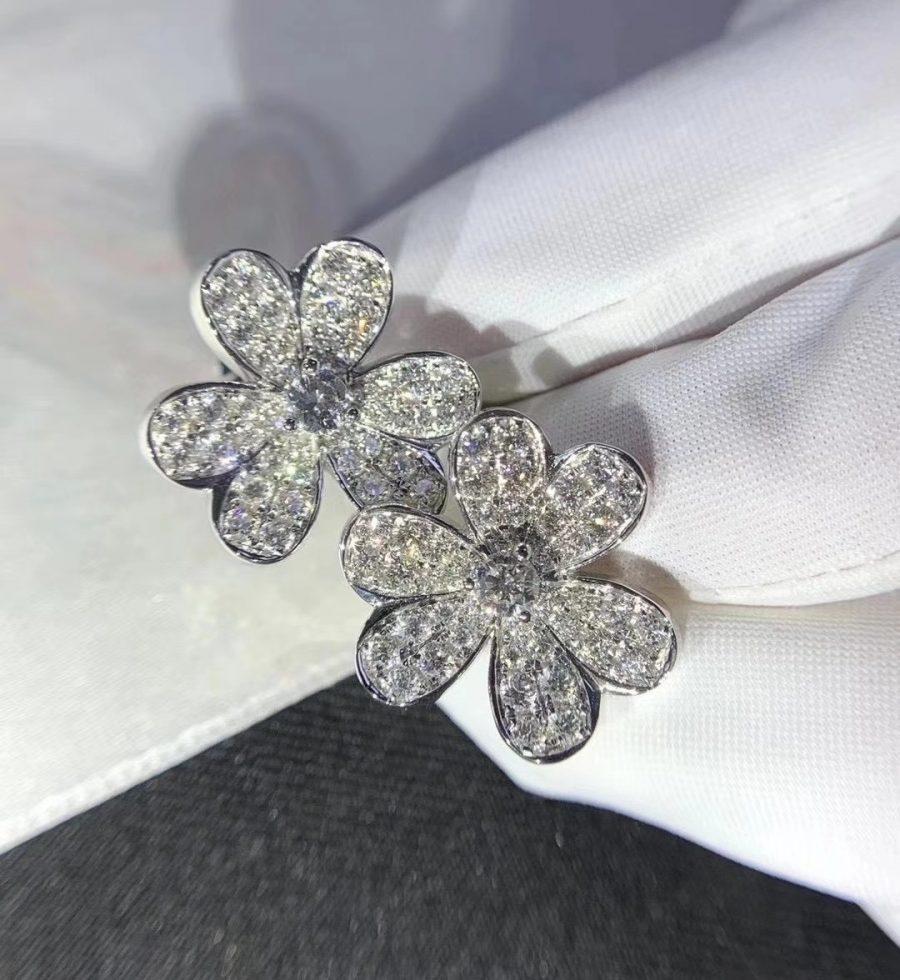 [Perla Lux]FRIVOLE SILVER FLOWER DIAMOND EARRINGS