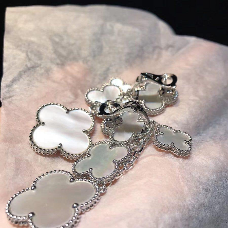 [Perla Lux]CLOVER EARRINGS WHITE MOP 4 MOTIFS SILVER