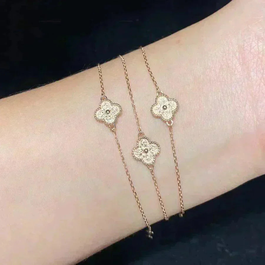 [Perla Lux]CLOVER SINGLE FLOWER BRACELET