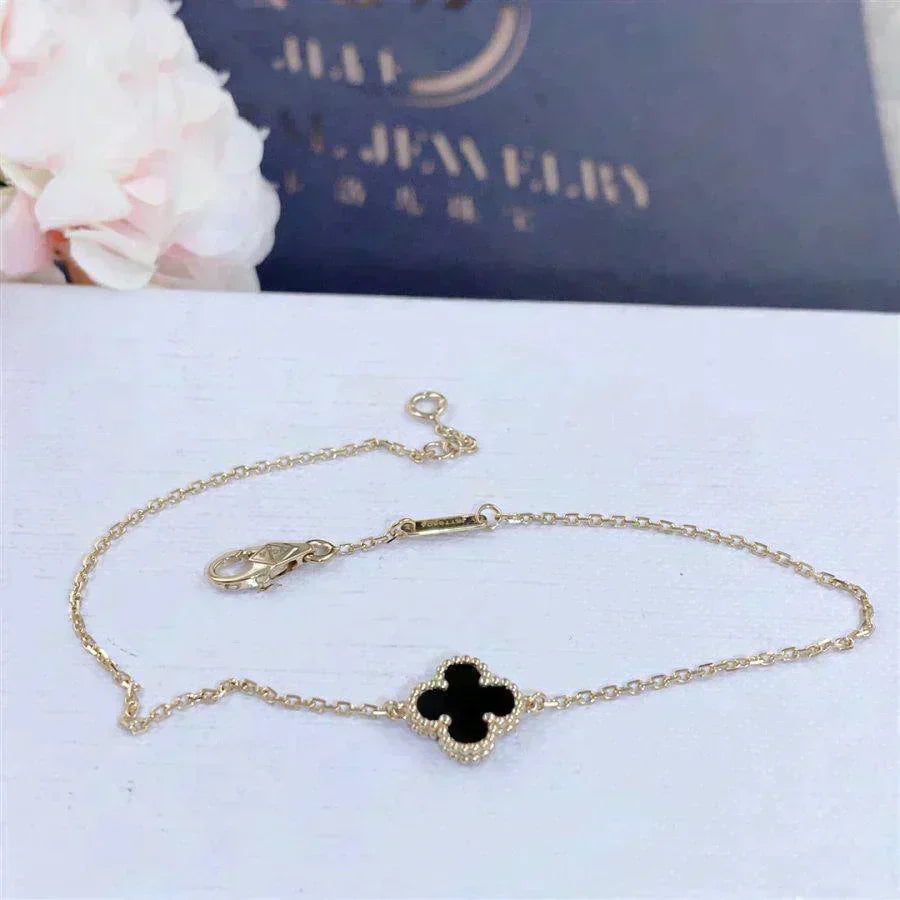 [Perla Lux]CLOVER ONYX SINGLE FLOWER BRACELET