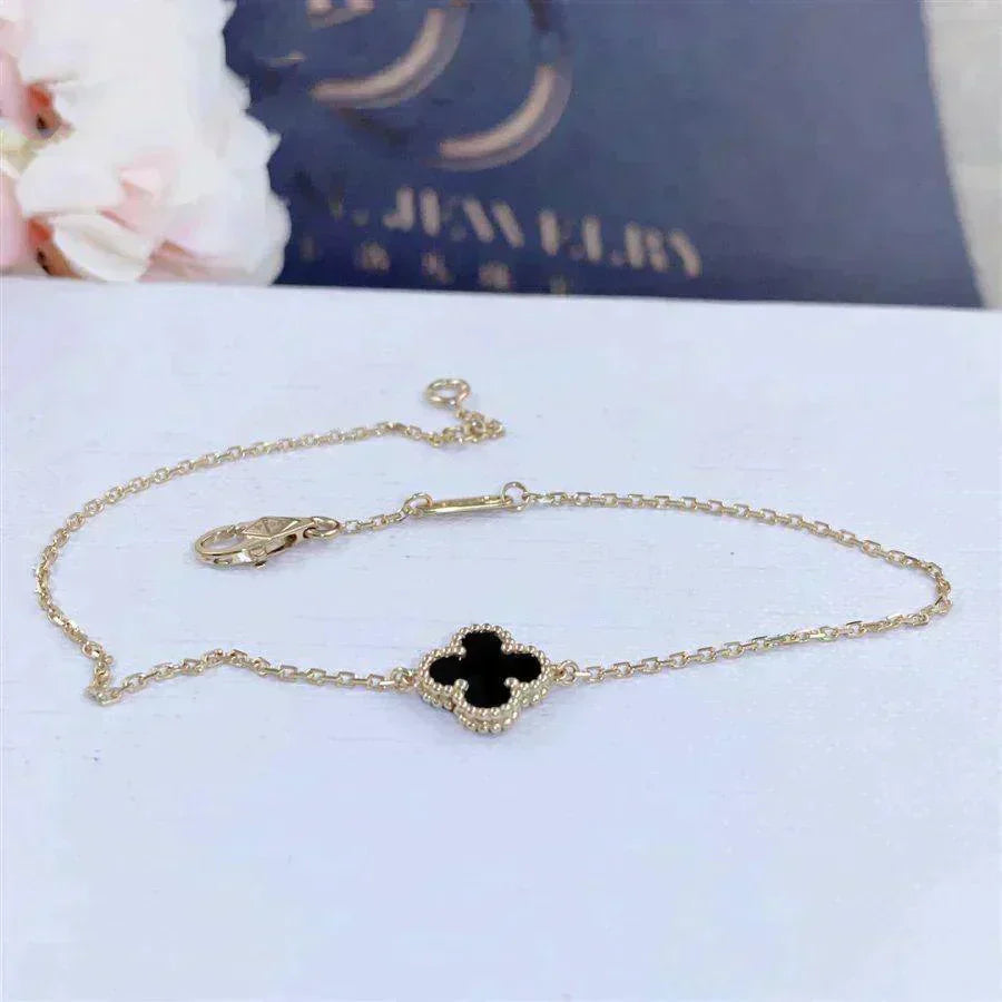 [Perla Lux]CLOVER ONYX SINGLE FLOWER BRACELET