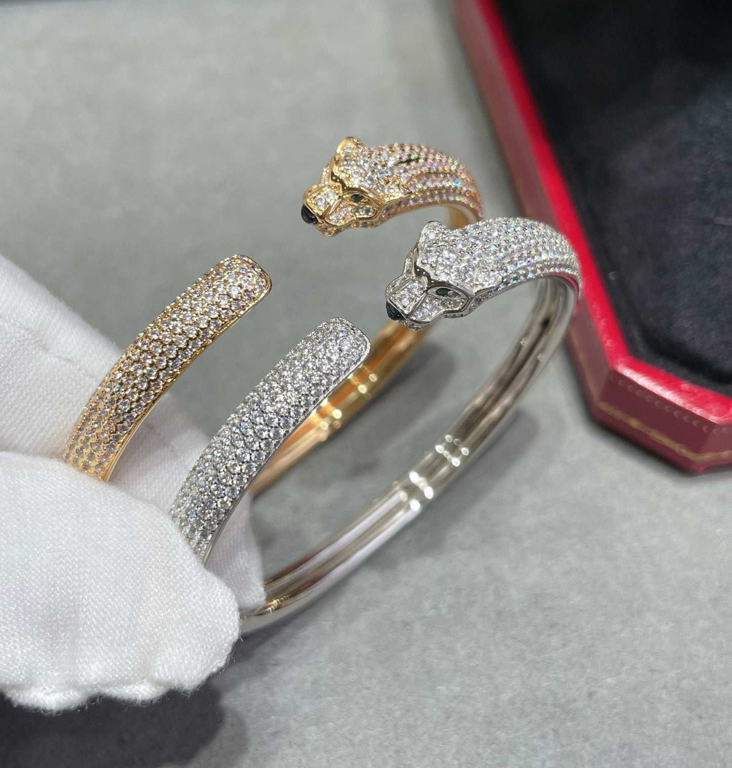 [Perla Lux]PANTHERE FULL DIAMOND OPEN BRACELET