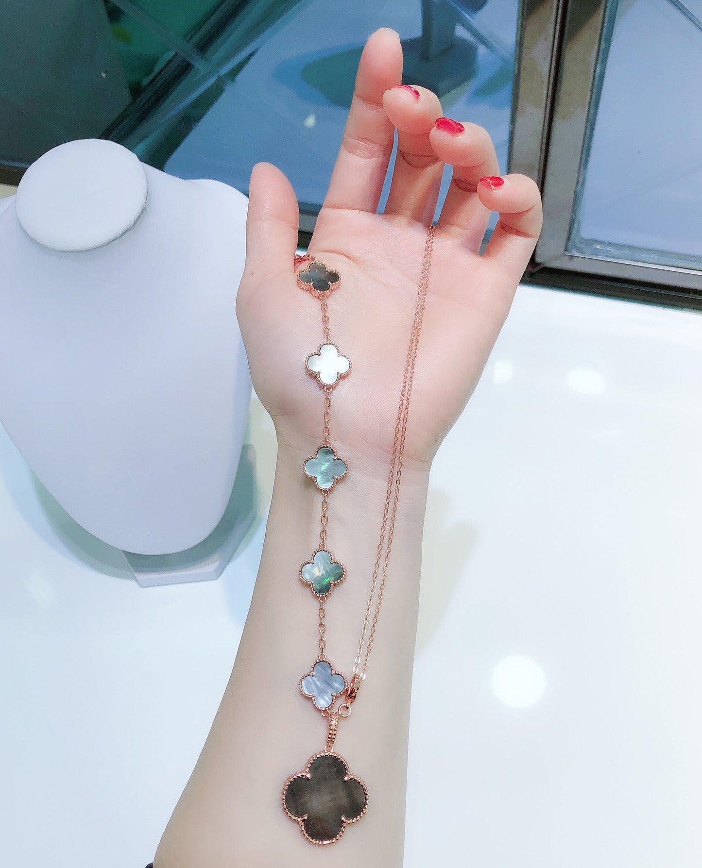 [Perla Lux]COMBINED BRACELET 5 MOTIFS AND NECKLACE DARK MOP ROSE GOLD
