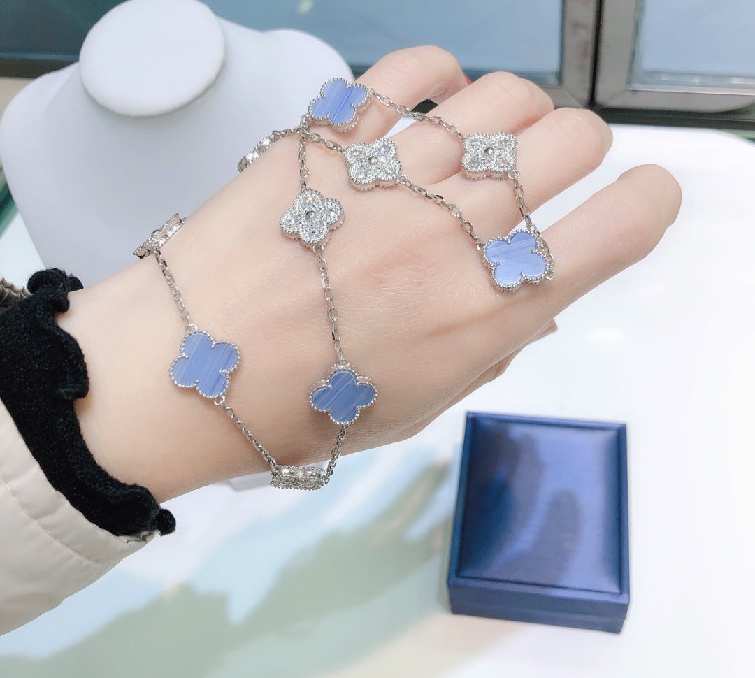 [Perla Lux]CLOVERS THE 10-MOTIFS CHALCEDONY DIAMONDS SILVER NECKLACE