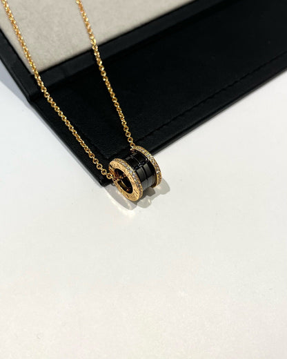 [Perla Lux]ZERO 1 BLACK CERAMIC DIAMOND PINK GOLD NECKLACE