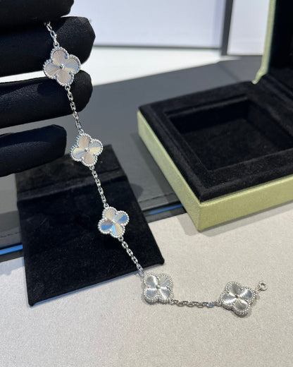 [Perla Lux]CLOVER SILVER 5 MOTIFS BRACELET