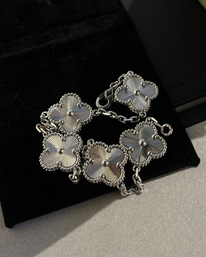 [Perla Lux]CLOVER SILVER 5 MOTIFS BRACELET