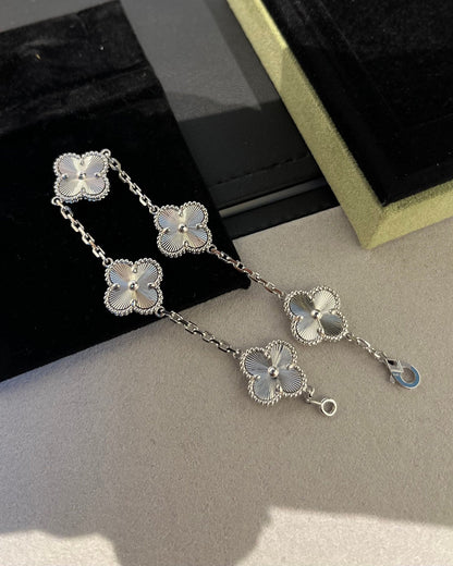 [Perla Lux]CLOVER SILVER 5 MOTIFS BRACELET